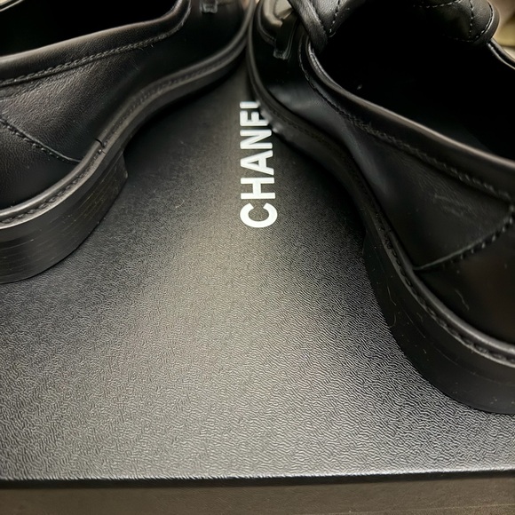 Chanel Black Lamb skin CC turnlock loafer - Picture 8 of 10